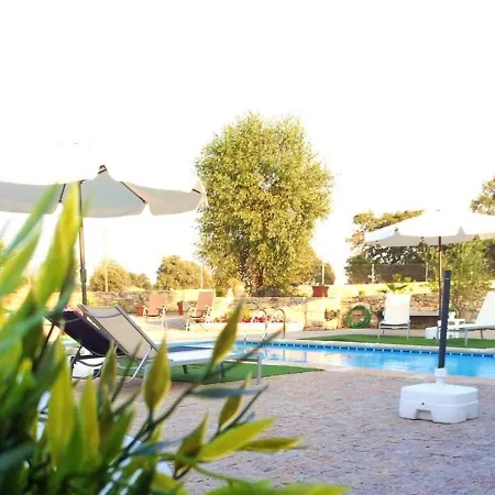 2 Bedrooms House With Shared Pool And Wifi At *