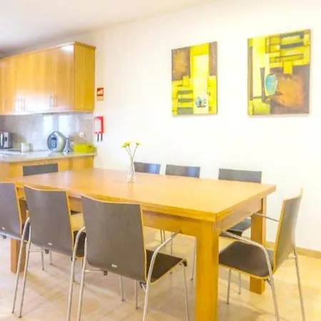 2 Bedrooms House With Shared Pool And Wifi At