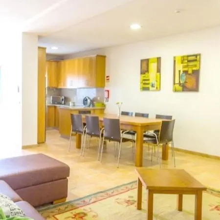 Nyaraló 2 Bedrooms House With Shared Pool And Wifi At *